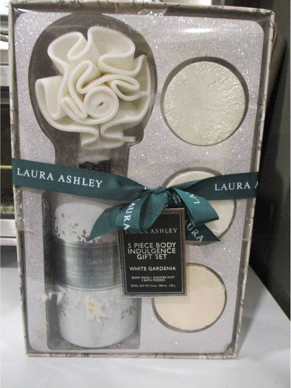 Laura Ashley 5 Piece Body Indulgence Gift Set White Gardenia New